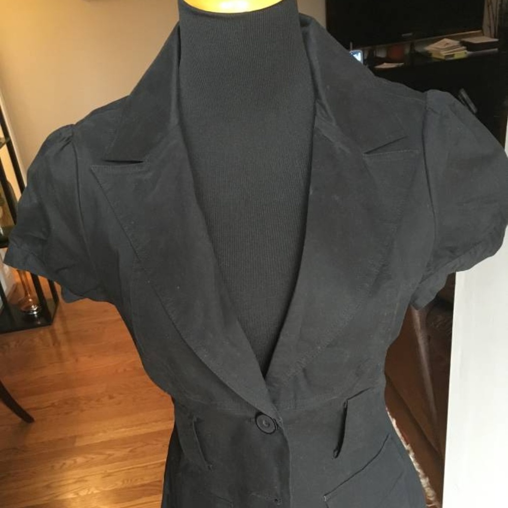 NEW Forever 21 s/s black jacket